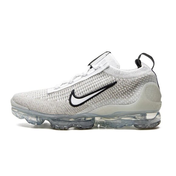 Nike Air VaporMax 2021 FK Seakers main image 8